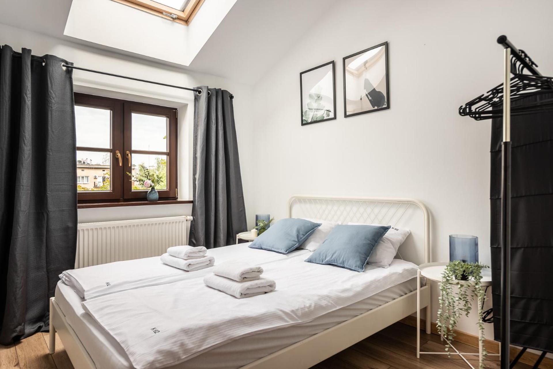 Blossom - Old Town Residence - By Upstairs Cracovie Extérieur photo